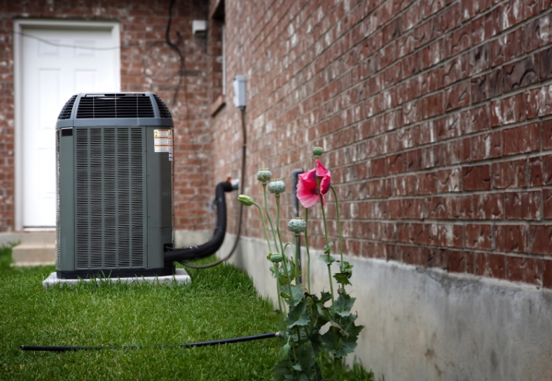 Preparing your air conditioner before you go back up North